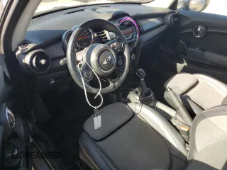 2014 MINI Hardtop with VIN WMWXM5C54ET934110, listed as a Copart auction lot 85128094 with 89,020 mi miles and Salvage Title. Bid and sale history available at DreamBid. Image 8.
