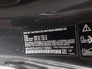 2025 BMW 4 Series M440i xDrive with VIN WBA83DA00SCT09661, listed as a IAAI auction lot 42591731 with 3,923 mi miles and . Bid and sale history available at DreamBid. Image 9.
