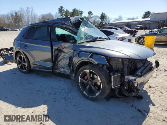 2019 Audi SQ5 Premium Plus z VIN WA1B4AFY3K2047735, wystawiony jako Copart lot #52304265 z przebiegiem Nie podano mil oraz Szkoda całkowita • Salvage title. Historia ofert i sprzedaży dostępna na DreamBid. Obrazek 4.