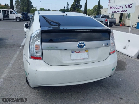 2014 Toyota Prius Plug-In with VIN JTDKN3DP6E3050927, listed as a IAAI auction lot 41871777 with 155,040 mi miles. Bid and sale history available at carsss.com. Image 17.