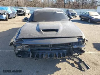 2019 Dodge Challenger R/T with VIN 2C3CDZBT6KH538959, listed as a Copart auction lot 42774535 with 43,601 mi miles and Salvage Title. Bid and sale history available at carsss.com. Image 5.