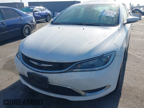 2015 Chrysler 200 Limited z VIN 1C3CCCAB9FN621503, wystawiony jako IAAI lot #42238642 z przebiegiem 128 397 mil mil oraz . Historia ofert i sprzedaży dostępna na DreamBid. Obrazek 6.