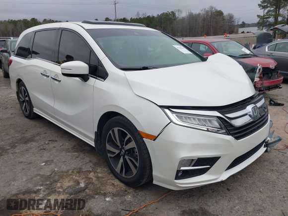 2018 Honda Odyssey Elite with VIN 5FNRL6H90JB064823, listed as a IAAI auction lot 41510216 with 48,223 mi miles. Bid and sale history available at carsss.com. Image 1.