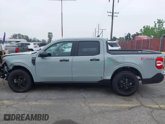 2024 Ford Maverick XLT z VIN 3FTTW8J9XRRA59173, wystawiony jako IAAI lot #42167848 z przebiegiem 1679 mil mil oraz . Historia ofert i sprzedaży dostępna na DreamBid. Obrazek 18.