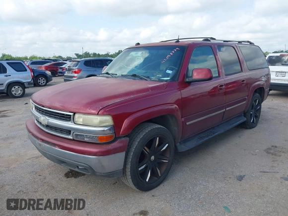 2005 Chevrolet Suburban LT z VIN 3GNEC16ZX5G234794, wystawiony jako IAAI lot #42098779 z przebiegiem 266 052 mil mil oraz . Historia ofert i sprzedaży dostępna na DreamBid. Obrazek 2.