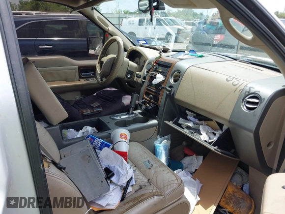 2004 Ford F-150 XL with VIN 1FTPX12534NC71054, listed as a IAAI auction lot 42534108 with Not provided miles and . Bid and sale history available at DreamBid. Image 5.