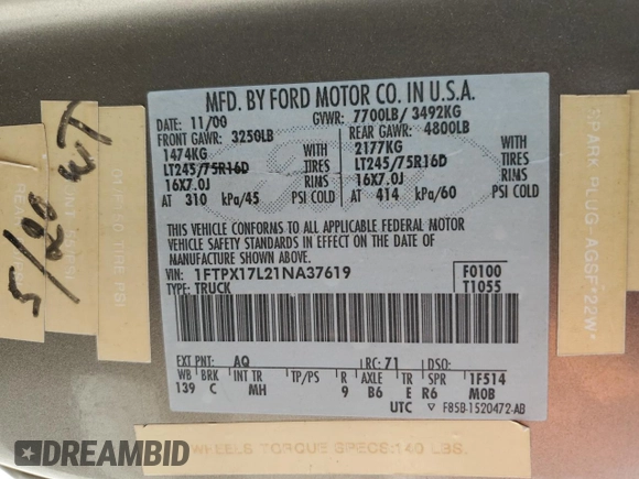 2001 Ford F-150 with VIN 1FTPX17L21NA37619, listed as a Copart auction lot 56922485 with 212,148 mi miles and Salvage title. Bid and sale history available at DreamBid. Image 13.