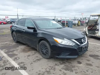 2017 Nissan Altima S z VIN 1N4AL3AP7HC473175, wystawiony jako IAAI lot #41980323 z przebiegiem 162 100 mil mil oraz . Historia ofert i sprzedaży dostępna na DreamBid. Obrazek 1.