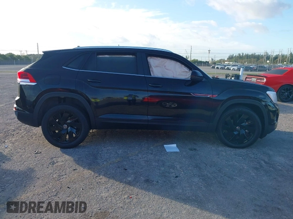 2025 Volkswagen Atlas SE z VIN 1V2JE2CA7SC201481, wystawiony jako IAAI lot #41246452 z przebiegiem 2 466 mil mil oraz . Historia ofert i sprzedaży dostępna na DreamBid. Obrazek 13.