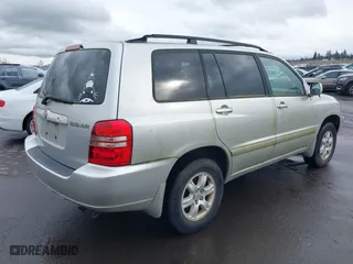 2003 Toyota Highlander with VIN JTEHF21A230100962, listed as a IAAI auction lot 41494448 with 255,455 mi miles. Bid and sale history available at carsss.com. Image 4.