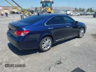 2011 Lexus ES 330 with VIN JTHBK1EG7B2449776, listed as a IAAI auction lot 42386792 with 105,056 mi miles and . Bid and sale history available at DreamBid. Image 4.