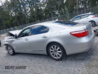 2008 Lexus LS 460 с VIN JTHBL46F385078109, выставлен на аукционе IAAI как лот 42325663 с пробегом Не указан миль и . История ставок и продаж доступна на DreamBid. Изображение 13.