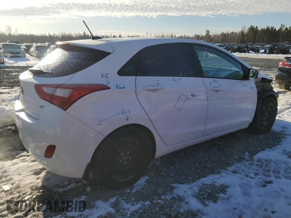 2013 Hyundai Elantra GT with VIN KMHD35LE4DU100416, listed as a Copart auction lot 42639174 with 212,182 mi miles and Salvage Title. Bid and sale history available at carsss.com. Image 3.