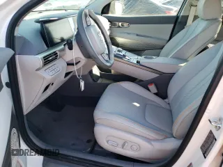 2022 Hyundai NEXO Limited z VIN KM8J84A65NU026354, wystawiony jako Copart lot #63148383 z przebiegiem 14 279 mil mil oraz . Historia ofert i sprzedaży dostępna na DreamBid. Obrazek 7.