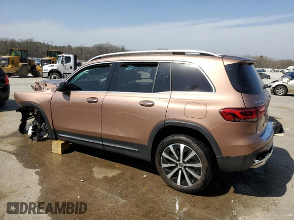 2023 Mercedes-Benz GLB 250 z VIN W1N4M4GB7PW319710, wystawiony jako Copart lot #49306405 z przebiegiem Nie podano mil oraz Szkoda całkowita • Salvage title. Historia ofert i sprzedaży dostępna na DreamBid. Obrazek 2.