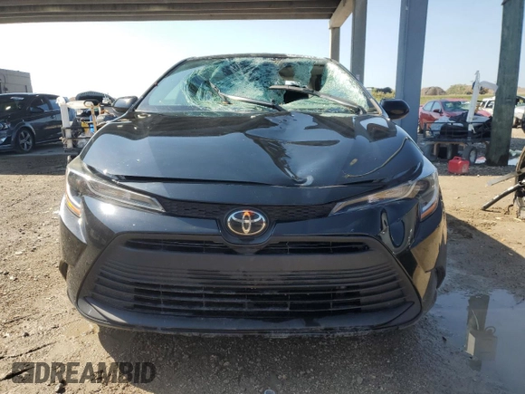 2023 Toyota Corolla LE with VIN 5YFB4MDE2PP024200, listed as a Copart auction lot 49831725 with 25,698 mi miles and Salvage Title. Bid and sale history available at DreamBid. Image 5.