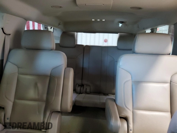 2016 GMC Yukon XL SLT z VIN 1GKS1GKCXGR275696, wystawiony jako Copart lot #73939184 z przebiegiem 110 712 mil mil oraz Szkoda całkowita • Salvage title. Historia ofert i sprzedaży dostępna na DreamBid. Obrazek 10.