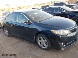 2014 Toyota Camry L with VIN 4T1BF1FK1EU473021, listed as a IAAI auction lot 41781634 with 234,171 mi miles. Bid and sale history available at carsss.com. Image 13.
