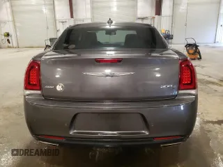 2015 Chrysler 300 with VIN 2C3CCAGG4FH892422, listed as a Copart auction lot 48292945 with 165,687 mi miles and Salvage Title. Bid and sale history available at carsss.com. Image 6.