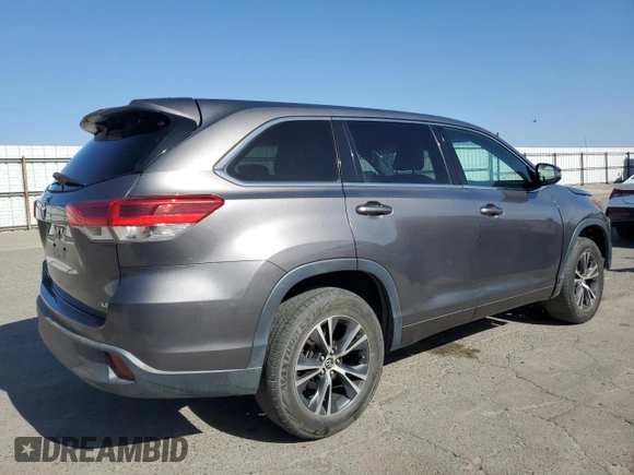 2017 Toyota Highlander LE z VIN 5TDZZRFH5HS234495, wystawiony jako Copart lot #54248375 z przebiegiem 77 604 mil mil oraz Szkoda całkowita • Salvage title. Historia ofert i sprzedaży dostępna na DreamBid. Obrazek 3.
