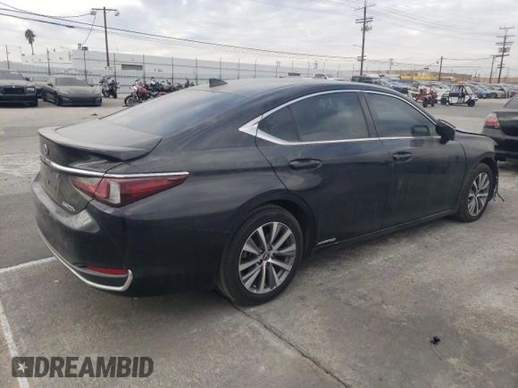 2021 Lexus ES with VIN 58ACA1C18MU003753, listed as a Copart auction lot 83847384 with 0 mi miles and Salvage Title. Bid and sale history available at carsss.com. Image 3.