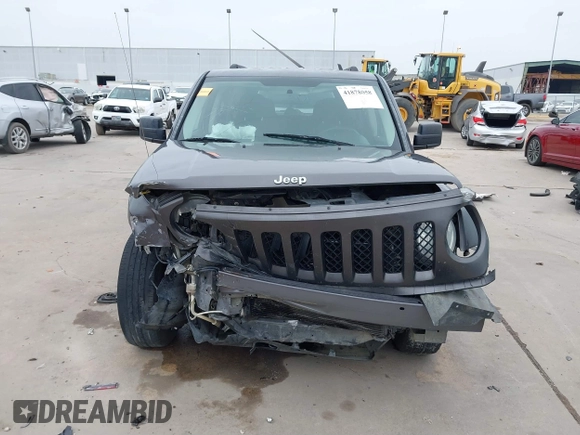 2015 Jeep Patriot Altitude Edition with VIN 1C4NJPBA3FD419477, listed as a IAAI auction lot 41878058 with 174,652 mi miles. Bid and sale history available at carsss.com. Image 12.