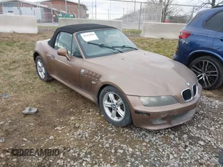 2001 BMW Z3 2.5i with VIN WBACN33411LK45174, listed as a IAAI auction lot 41562008 with 1 mi miles. Bid and sale history available at carsss.com. Image 1.
