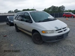 1999 Dodge Caravan SE with VIN 1B4GP44G1XB894210, listed as a IAAI auction lot 42122444 with 352,473 mi miles and . Bid and sale history available at carsss.com. Image 1.