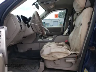 2007 Ford Explorer Sport Trac XLT z VIN 1FMEU518X7UB19958, wystawiony jako Copart lot #49310125 z przebiegiem Nie podano mil oraz Czysty tytuł • Clean title. Historia ofert i sprzedaży dostępna na DreamBid. Obrazek 7.