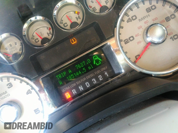 2010 Ford Super Duty F-250 SRW XL with VIN 1FTSW2BR7AEA09135, listed as a IAAI auction lot 42043169 with 185,144 mi miles. Bid and sale history available at carsss.com. Image 7.