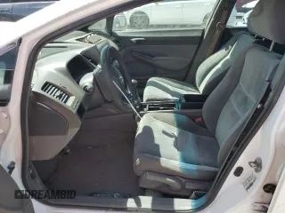 2006 Honda Civic LX z VIN 1HGFA16566L003977, wystawiony jako Copart lot #56765875 z przebiegiem 220 705 mil mil oraz Szkoda całkowita • Salvage title. Historia ofert i sprzedaży dostępna na DreamBid. Obrazek 7.