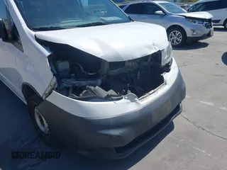 2015 Nissan NV200 SV z VIN 3N6CM0KN1FK729228, wystawiony jako IAAI lot #42320439 z przebiegiem 192 757 mil mil oraz . Historia ofert i sprzedaży dostępna na DreamBid. Obrazek 6.