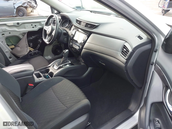 2019 Nissan Rogue SL with VIN 5N1AT2MT9KC792304, listed as a IAAI auction lot 41684807 with 27,513 mi miles. Bid and sale history available at carsss.com. Image 5.