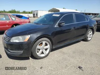 2014 Volkswagen Passat SE z VIN 1VWBT7A39EC073971, wystawiony jako Copart lot #58360385 z przebiegiem 150 114 mil mil oraz Tytuł czysty. Historia ofert i sprzedaży dostępna na DreamBid. Obrazek 1.