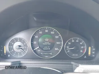 2009 Mercedes-Benz E 350 with VIN WDBUH87X29B446372, listed as a IAAI auction lot 42018173 with 276,831 mi miles and . Bid and sale history available at DreamBid. Image 7.