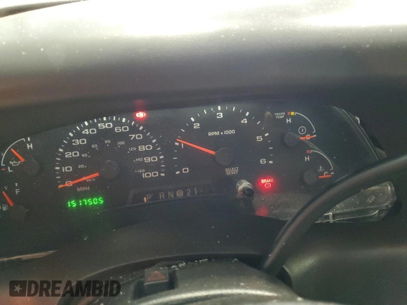 2003 Ford F-350 XL with VIN 1FTSF31LX3EB18971, listed as a Copart auction lot 42481305 with 151,750 mi miles and Salvage Title. Bid and sale history available at DreamBid. Image 9.