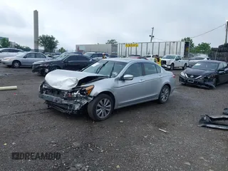 2011 Honda Accord EX-L с VIN 1HGCP3F83BA014108, выставлен на аукционе IAAI как лот 42527925 с пробегом 90 049 миль миль и . История ставок и продаж доступна на DreamBid. Изображение 2.