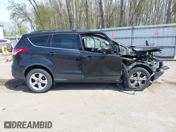 2014 Ford Escape SE с VIN 1FMCU9G94EUA92123, выставлен на аукционе IAAI как лот 42163322 с пробегом Не указан миль и . История ставок и продаж доступна на DreamBid. Изображение 13.