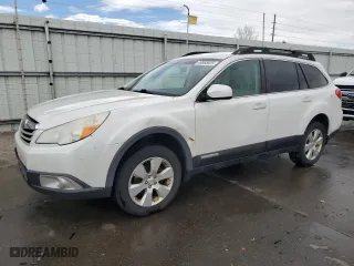 2011 Subaru Outback 2.5i Prem AWP/HK Aud with VIN 4S4BRBFC1B3358135, listed as a Copart auction lot 49865925 with 157,157 mi miles and Salvage Title. Bid and sale history available at carsss.com. Image 1.