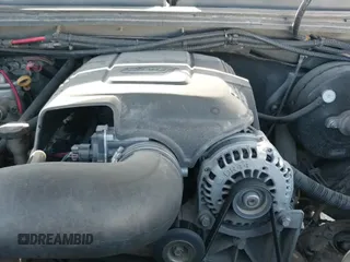 2008 GMC Sierra 1500 Work Truck с VIN 1GTEC14J28Z282364, выставлен на аукционе IAAI как лот 42010184 с пробегом 193 372 миль миль и . История ставок и продаж доступна на DreamBid. Изображение 17.