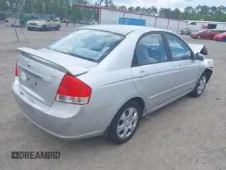 2008 Kia Spectra EX z VIN KNAFE121285559049, wystawiony jako IAAI lot #42364961 z przebiegiem 144 143 mil mil oraz . Historia ofert i sprzedaży dostępna na DreamBid. Obrazek 4.