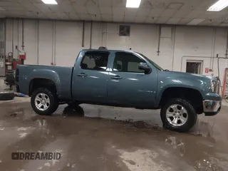 2007 GMC Sierra 1500 SLE1 с VIN 2GTEK13M371722551, выставлен на аукционе IAAI как лот 41767637 с пробегом 247 648 миль миль и . История ставок и продаж доступна на DreamBid. Изображение 16.