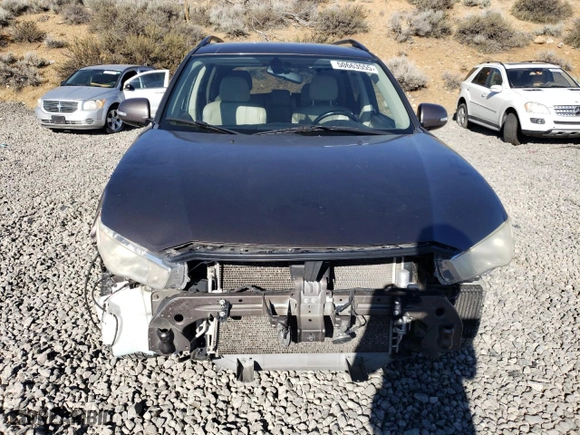 2010 Mitsubishi Outlander XLS with VIN JA4JT4AX8AZ006392, listed as a Copart auction lot 50663555 with 104,172 mi miles and Salvage Title. Bid and sale history available at carsss.com. Image 5.