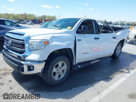 2014 Toyota Tundra 4WD Truck SR5 with VIN 5TFDW5F1XEX390763, listed as a IAAI auction lot 41973864 with 117,369 mi miles. Bid and sale history available at carsss.com. Image 2.
