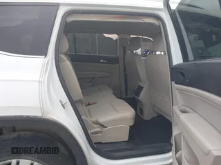 2019 Volkswagen Atlas SE z VIN 1V2WR2CA9KC593891, wystawiony jako IAAI lot #41947078 z przebiegiem 74 525 mil mil oraz . Historia ofert i sprzedaży dostępna na DreamBid. Obrazek 8.