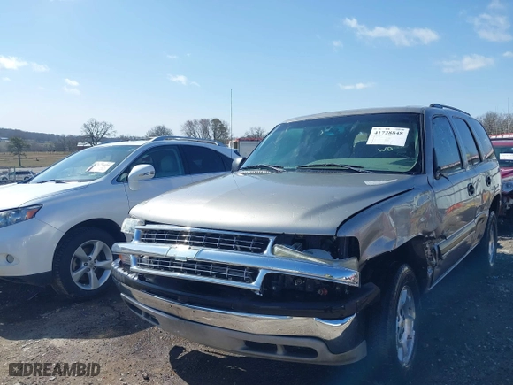 2003 Chevrolet Tahoe LS with VIN 1GNEC13V13J298445, listed as a IAAI auction lot 41728848 with 226,727 mi miles. Bid and sale history available at carsss.com. Image 6.