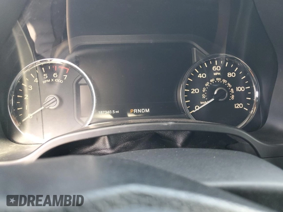 2018 Ford F-150 XL with VIN 1FTEW1EG6JFD93727, listed as a Copart auction lot 65403215 with 187,340 mi miles and Clean title. Bid and sale history available at DreamBid. Image 9.