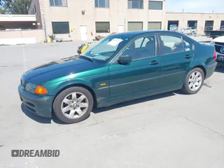 1999 BMW 3 Series 323i with VIN WBAAM3336XFP55691, listed as a IAAI auction lot 42033522 with 129,067 mi miles. Bid and sale history available at carsss.com. Image 17.