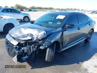 2025 Nissan Sentra SR с VIN 3N1AB8DV2SY226460, выставлен на аукционе IAAI как лот 41974189 с пробегом 910 миль миль и . История ставок и продаж доступна на DreamBid. Изображение 18.