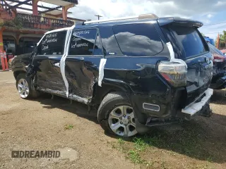 2020 Toyota 4Runner SR5 with VIN JTEZU5JR8L5214596, listed as a Copart auction lot 68656024 with Not provided miles and Salvage title. Bid and sale history available at DreamBid. Image 2.